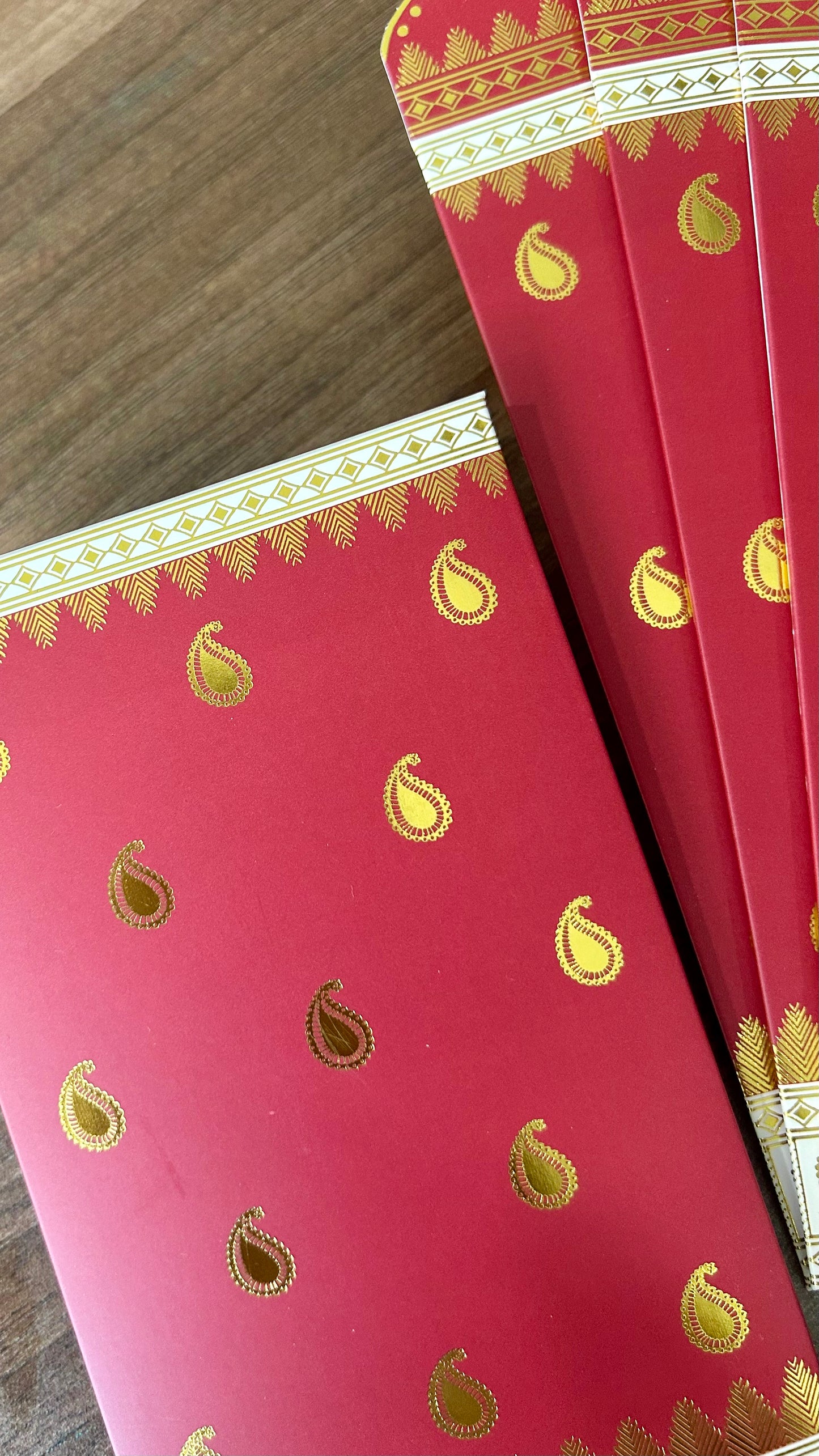 Mayilmaangani Saree-Inspired Blessing Packets (6 pcs)