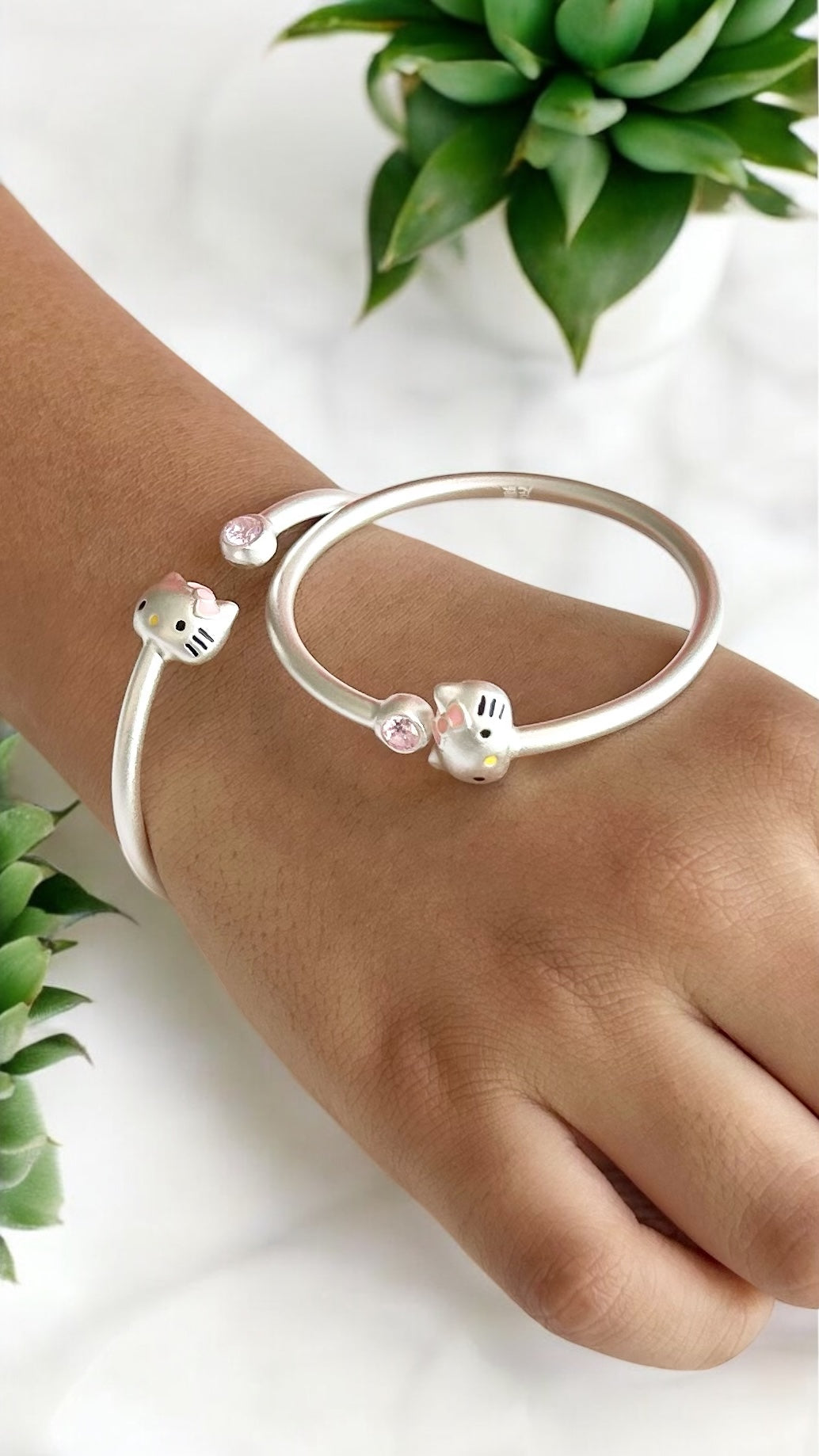 Maaya • மாயா • 925 Silver Baby Hello Kitty Kada • Single Piece
