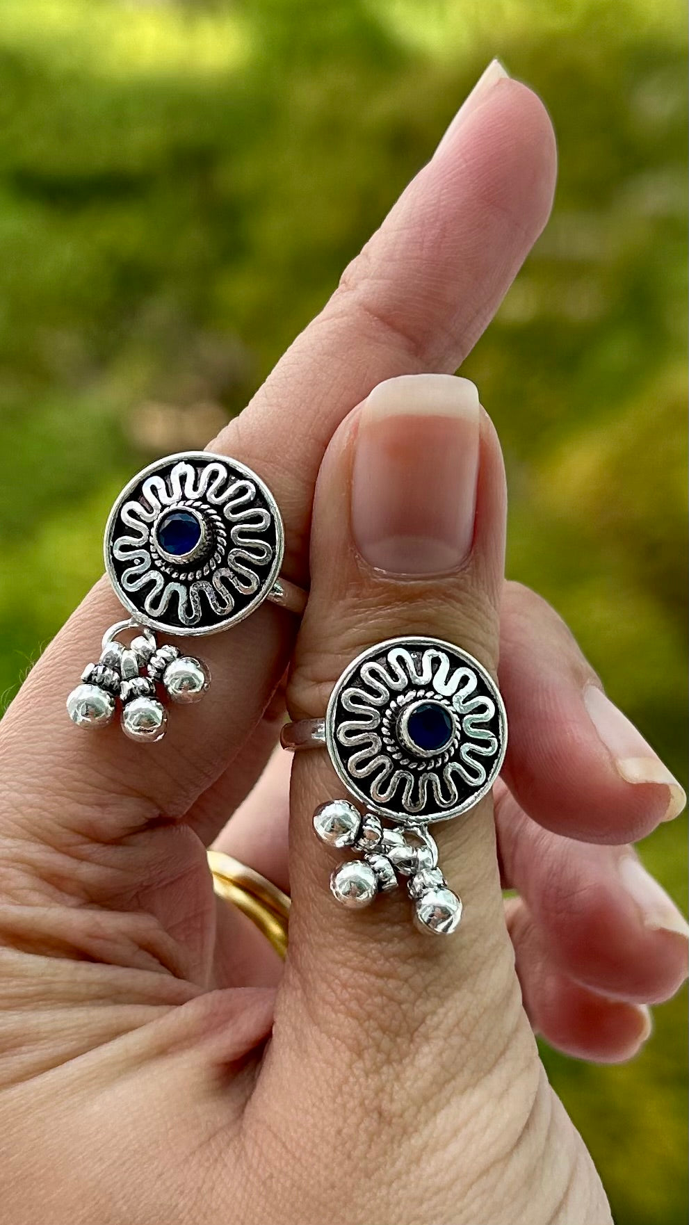 கதிரினி • Kathirini • 925 Silver Toe Rings with Muted Bells