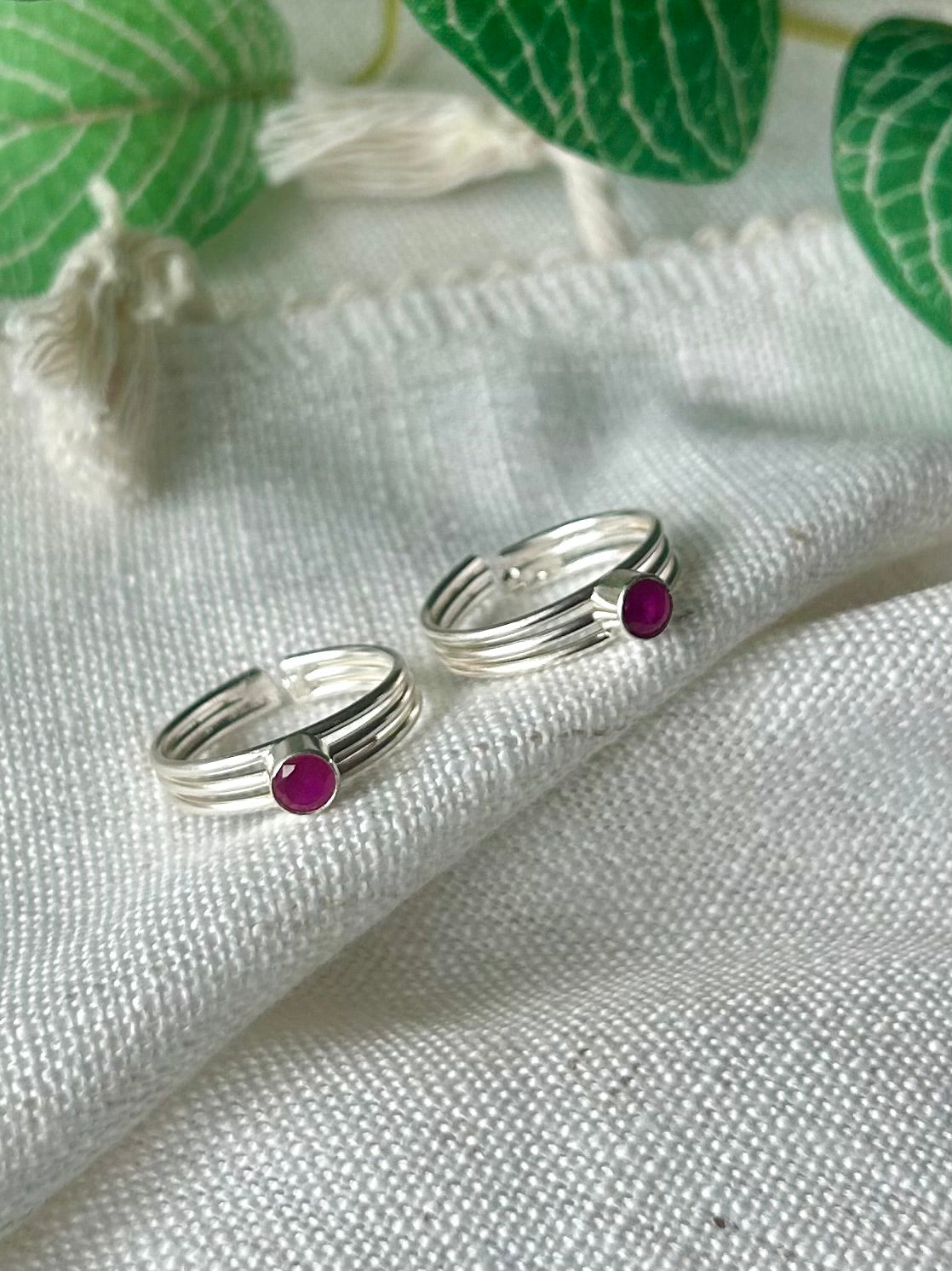 Aruna • அருணா • 925 Silver Toe Rings