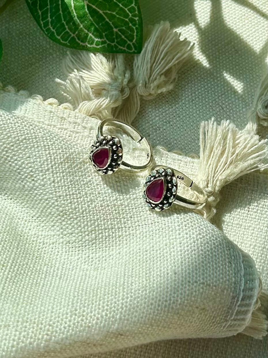 Panimalar • பனிமலர் • 925 Silver Toe Rings