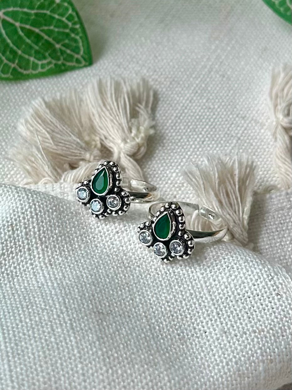 Chandrika • சந்திரிகா • 925 Silver Toe Rings