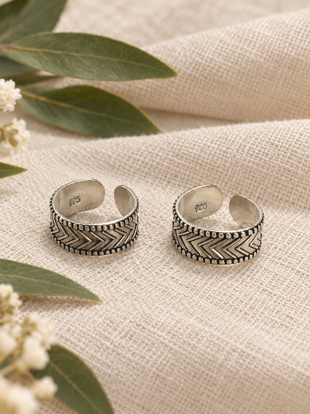 Ambu • அம்பு • 925 Silver Toe Rings