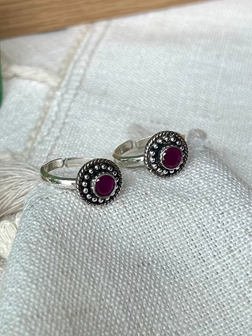 Mridula • மிருதுலா • 925 Silver Toe Rings