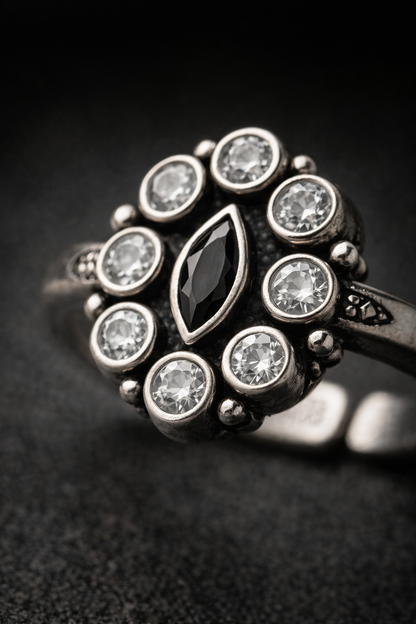 Navvi • நவி • 925 Silver Toe Rings