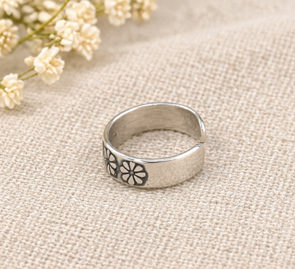 Malar • மலர் • 925 Silver Toe Rings