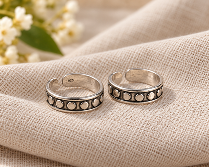 Nila • நிலா • 925 Silver Toe Rings