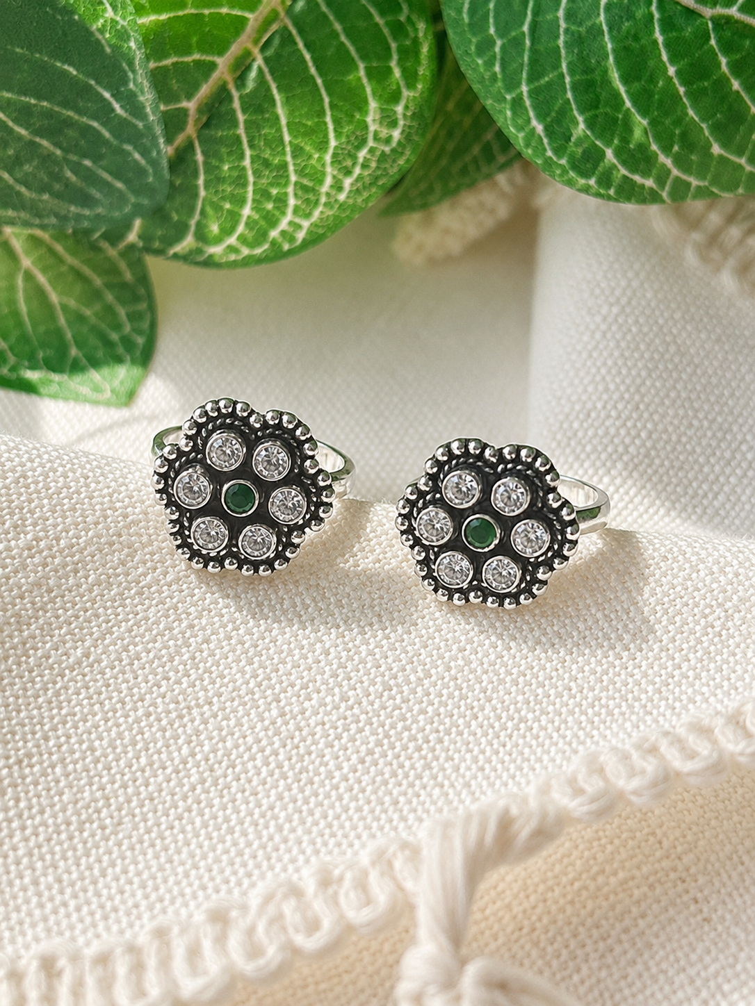 Chandramathi • சந்திரமதி • 925 Silver Toe Rings