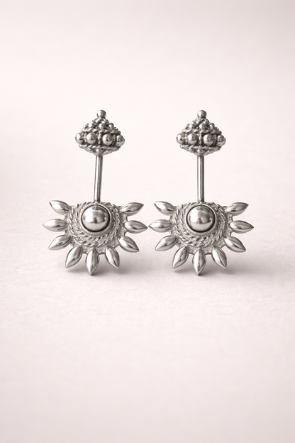 Chandrika • சந்திரிகா • Silver Sunburst Koppu