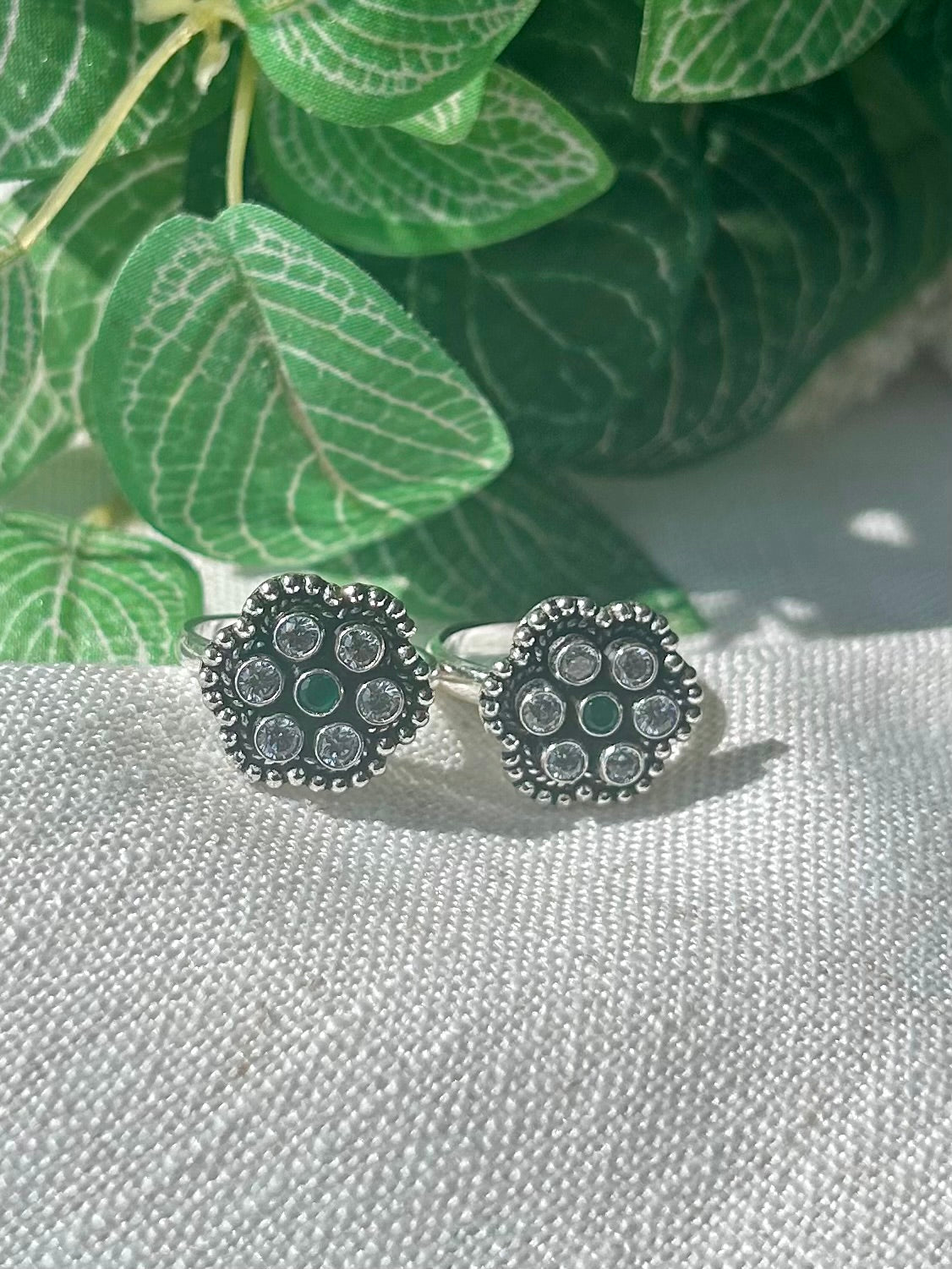 Chandramathi • சந்திரமதி • 925 Silver Toe Rings