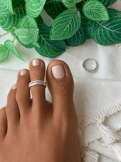 Ezhil • எழில் • 925 Silver Toe Rings