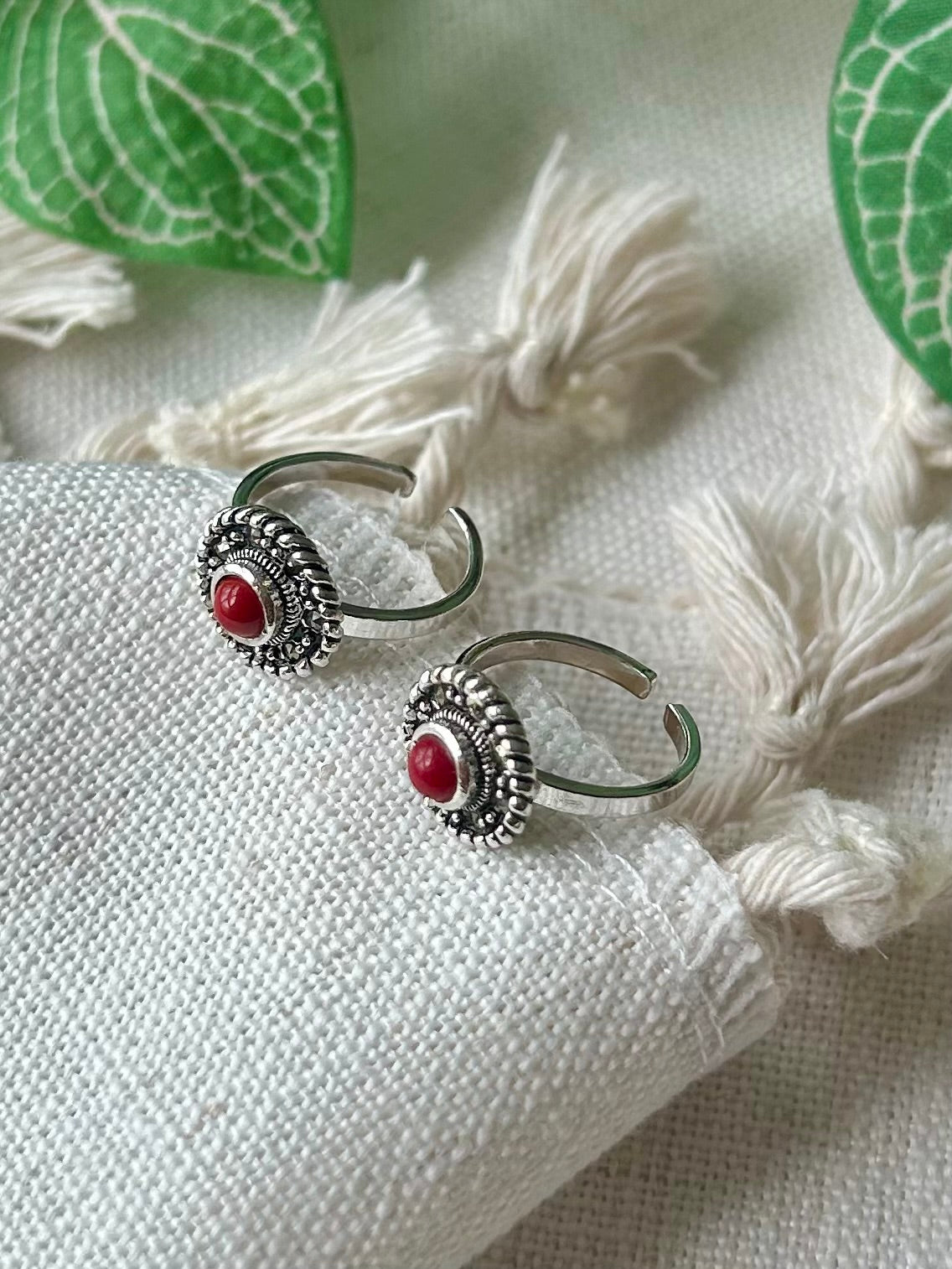 Sindhoori • சிந்தூரி • 925 Silver Toe Rings