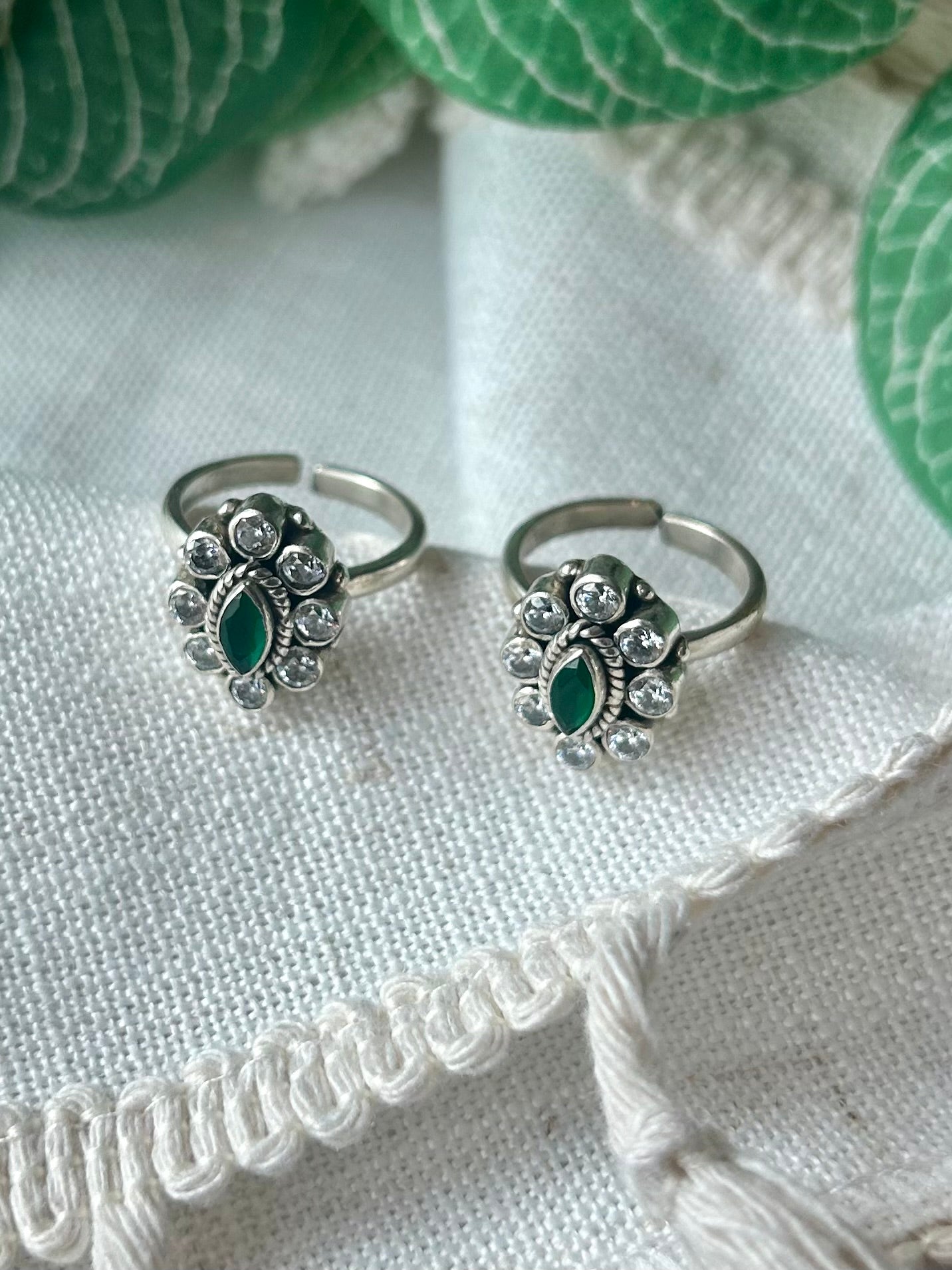 Devika • தேவிகா • 925 Silver Toe Rings