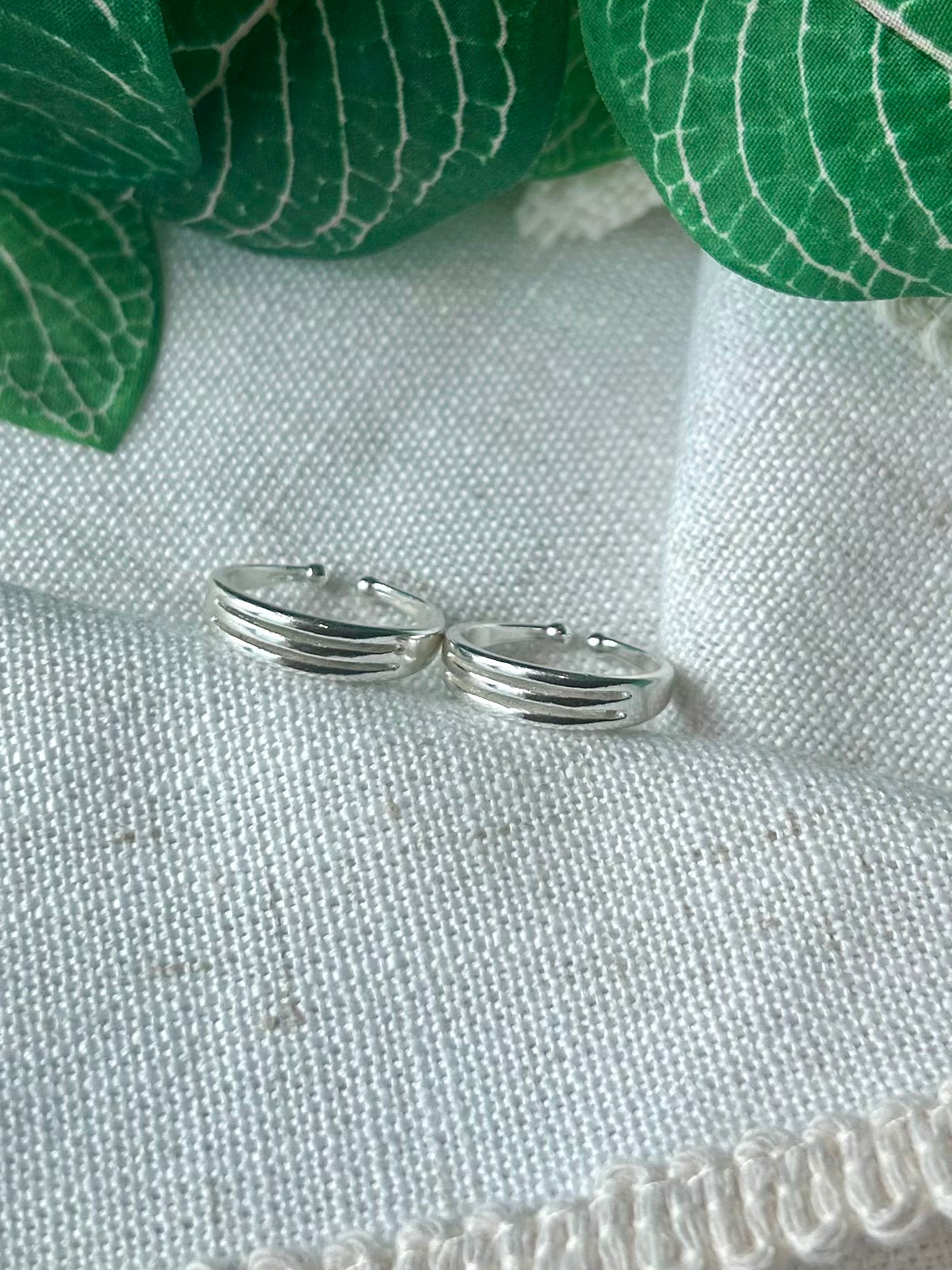 Ezhil • எழில் • 925 Silver Toe Rings
