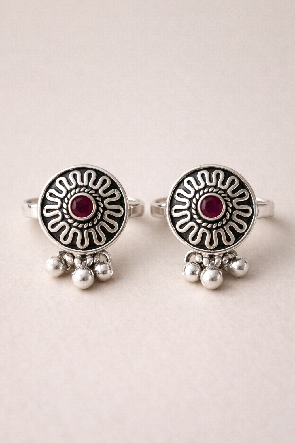 Kathirini • கதிரினி • 925 Silver Toe Rings