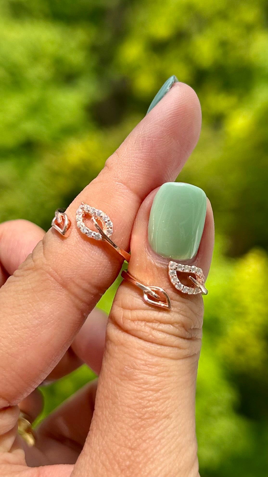 Ilaiyini • இலையிணி • 925 Silver Toe Rings