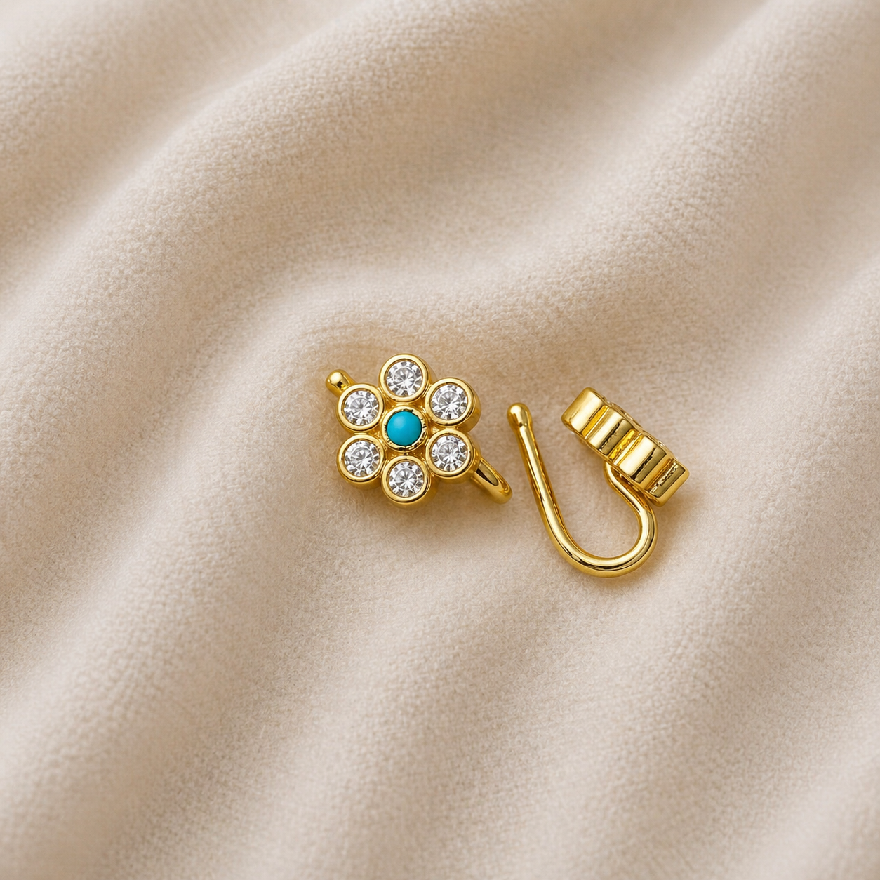 Poomini • பூமினி • 925 Silver Nose Pin