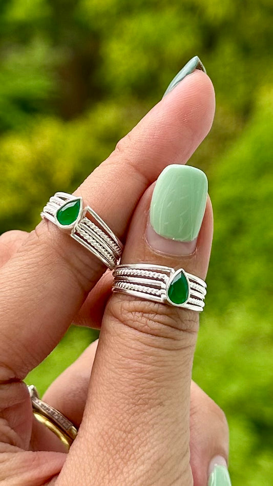 Maragatham • மரகதம் • 925 Silver Toe Rings