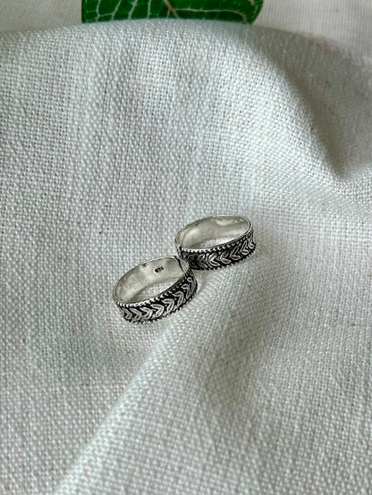 Mayuri • மயூரி • 925 Silver Toe Rings