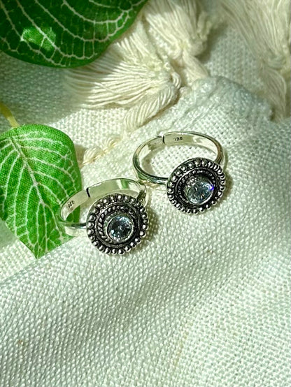 Kanchana • காஞ்சனா • 925 Silver Toe Rings