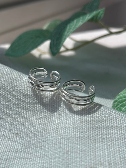 Meghna • மேக்னா • 925 Silver Toe Rings