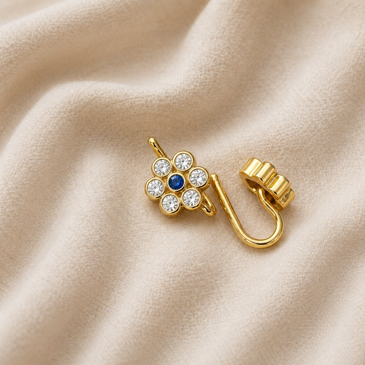 Poomini • பூமினி • 925 Silver Nose Pin