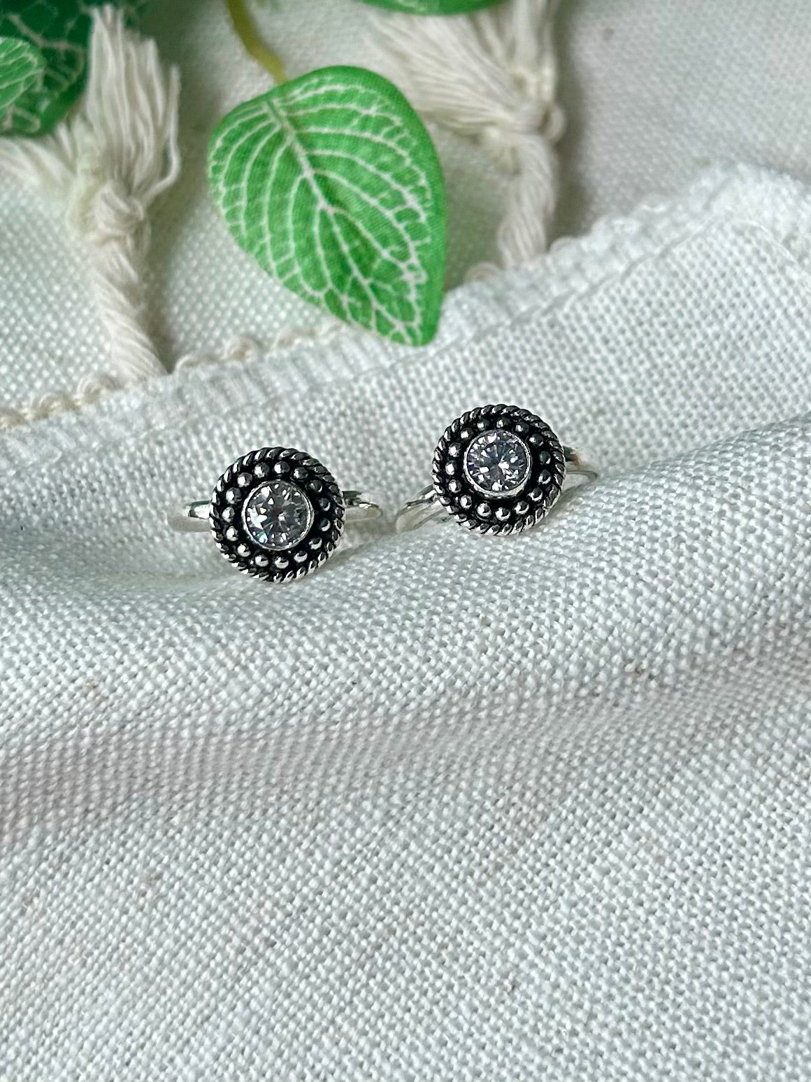 Mridula • மிருதுலா • 925 Silver Toe Rings