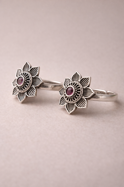 Malarini • மலரினி • 925 Silver Toe Rings