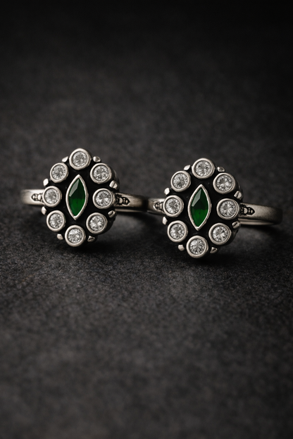 Navvi • நவி • 925 Silver Toe Rings