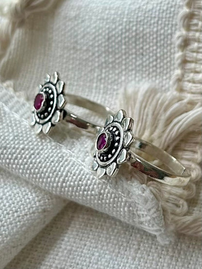 Samandhi • Marigold Toe Ring • 925 Silver