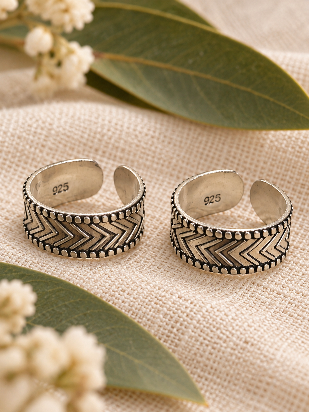 Ambu • அம்பு • 925 Silver Toe Rings