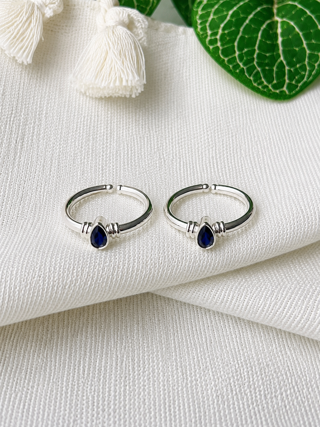 Leela • லீலா • 925 Silver Toe Rings